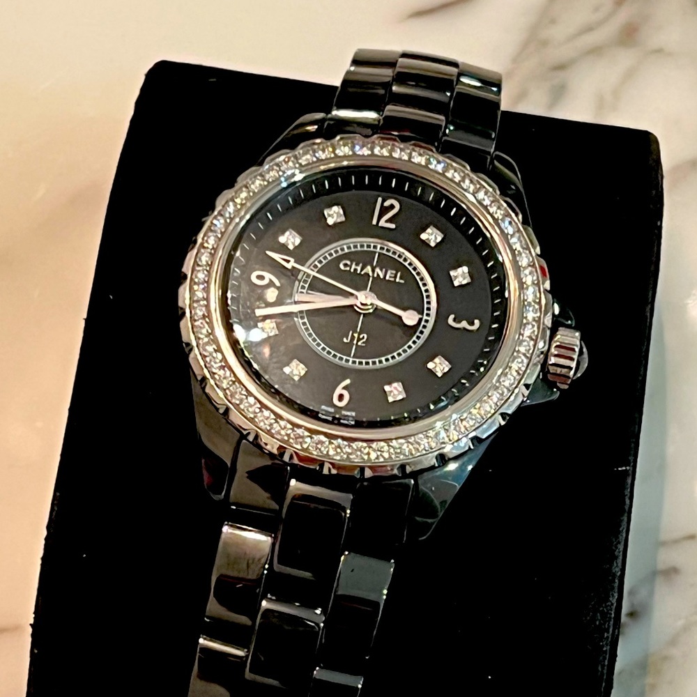 💎 Chanel J12 BC 33 Diameter Diamond and Black Ceramic Watch